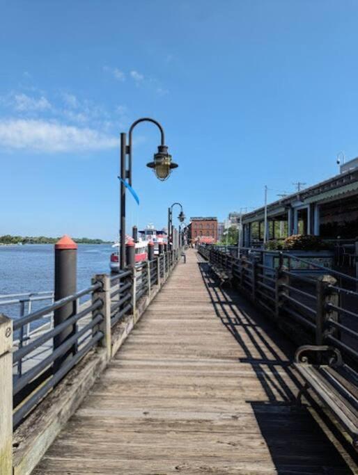 New•downtown• Onetreehill Bridge Holiday home Wilmington